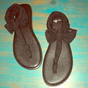 Black Sanuk Yoga Sling Sandals